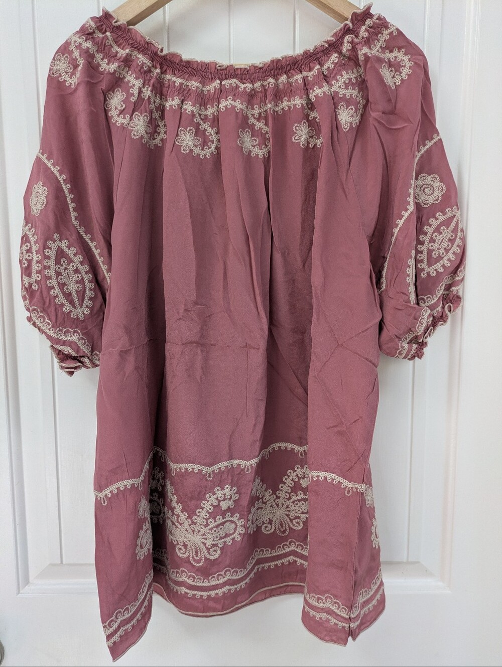 Sundance Blue Tassel Brand Boho Embroidered Peasant Top - Dusty Rose - Picture 5 of 8